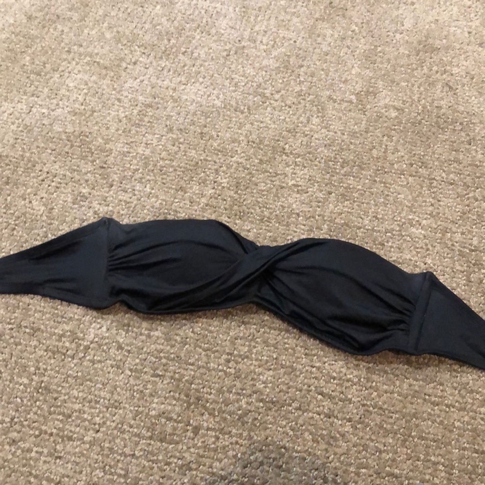 Strapless bathing suit top